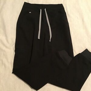 FIGS Zamora High Waisted Scrubs